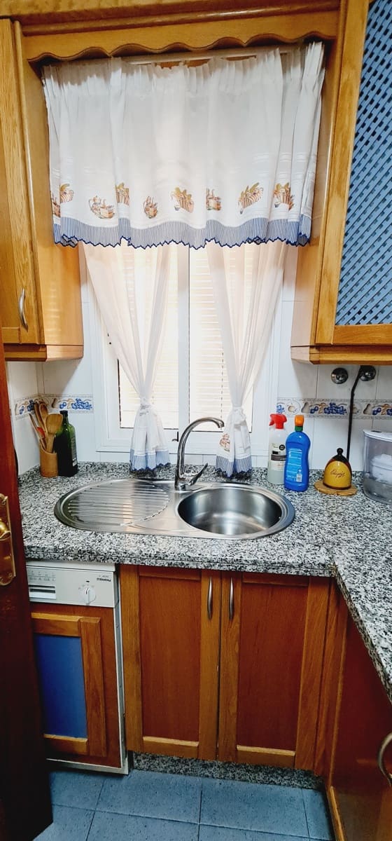 2 soverom Leilighet til salgs i Benalmadena med garasje - € 349 900 (Ref: 10002535)