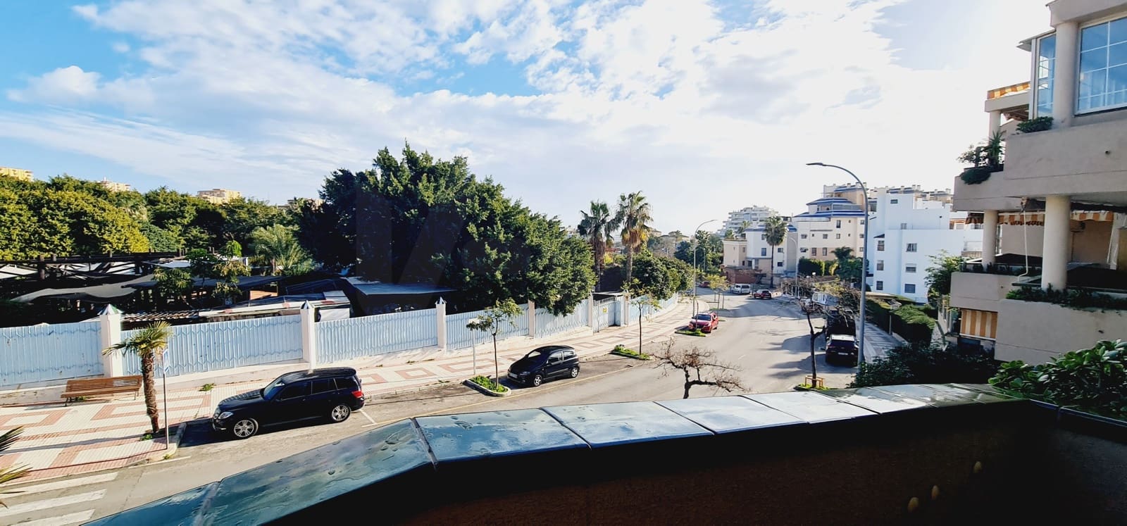2 soverom Leilighet til salgs i Benalmadena med garasje - € 349 900 (Ref: 10002535)