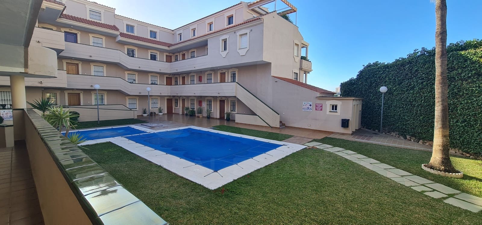 2 soverom Leilighet til salgs i Benalmadena med garasje - € 349 900 (Ref: 10002535)