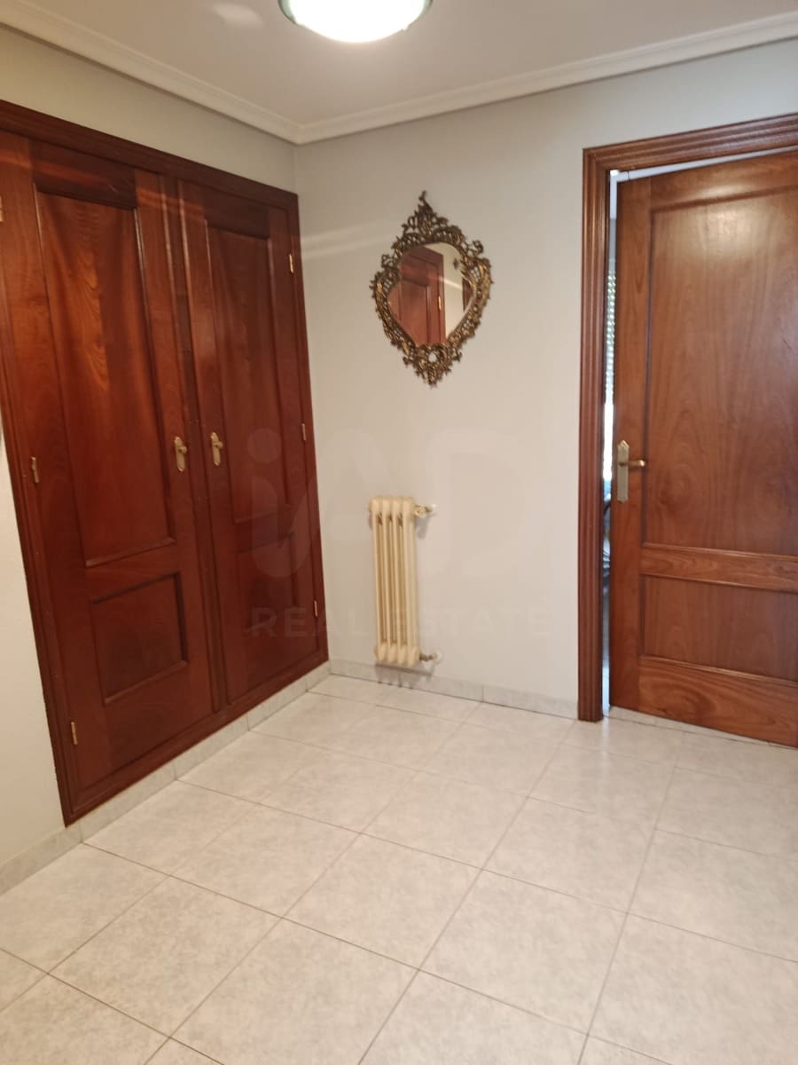 3 chambre Appartement à vendre à Veguellina de Orbigo - 100 000 € (Ref: 10002537)
