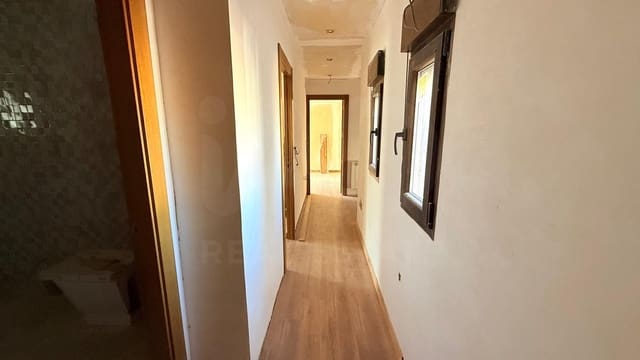 Byhus til salg i Medina del Campo med garage - € 286.000 (Ref: 10004731)