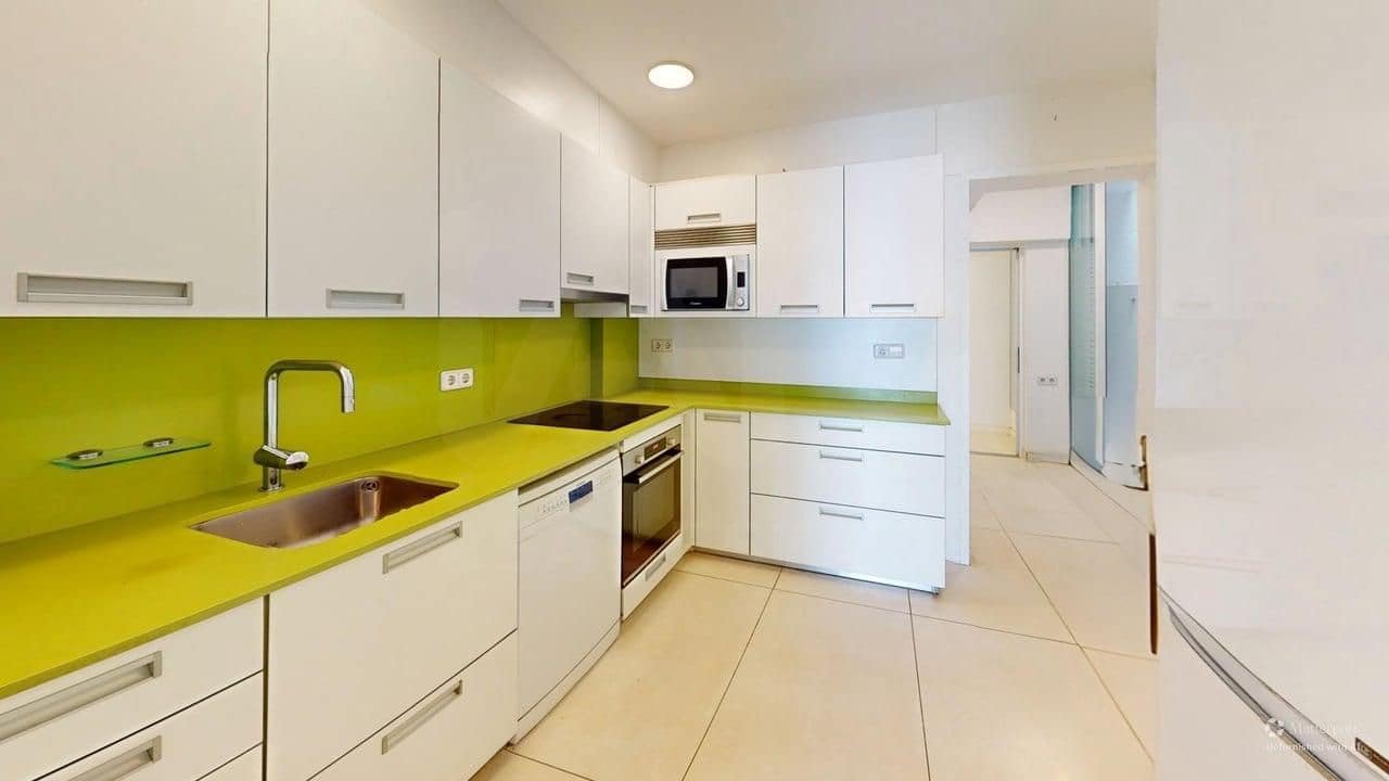 3 slaapkamer Appartement te koop in Sant Pol de Mar met garage - € 470.000 (Ref: 10004732)