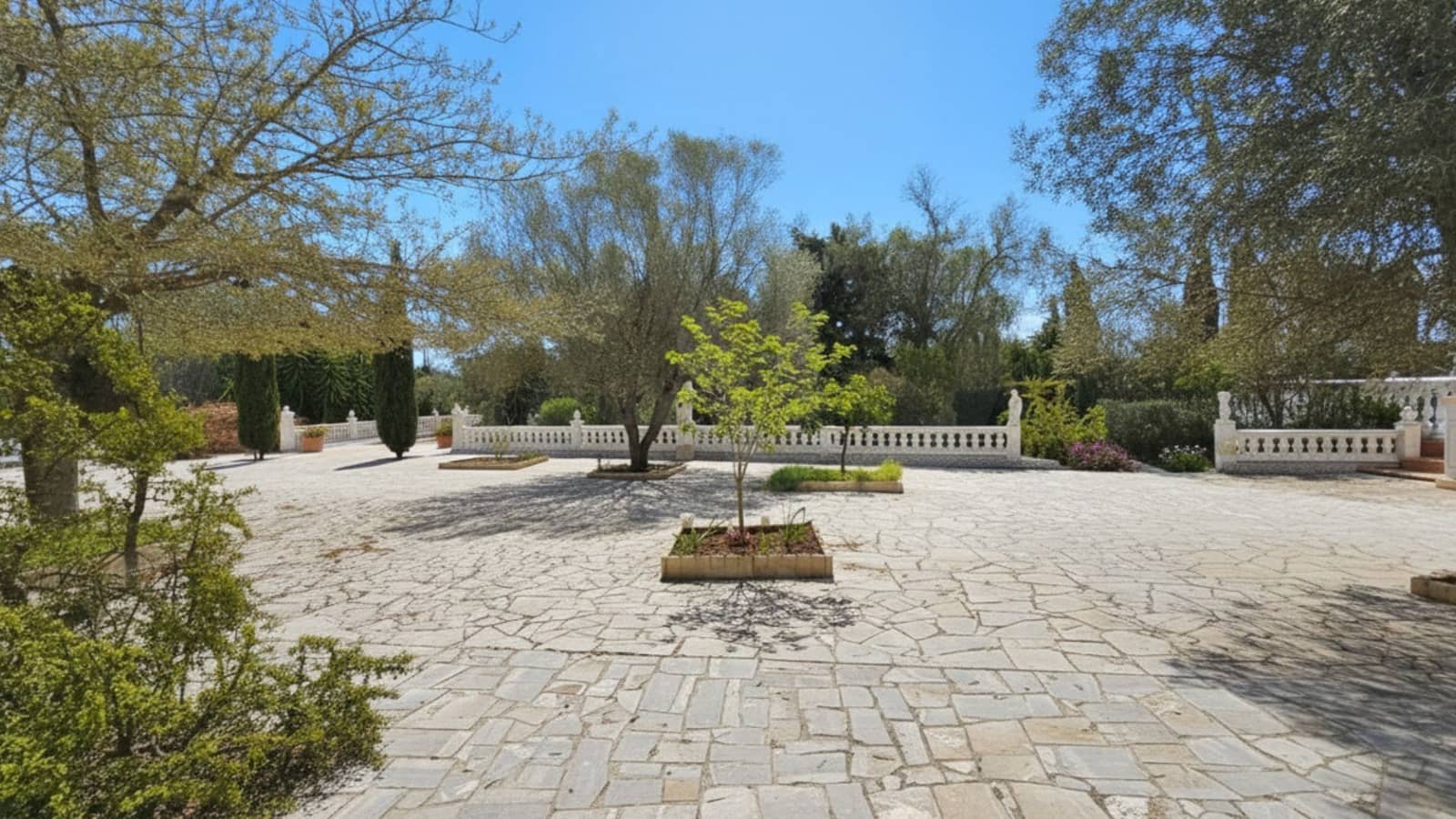 4 slaapkamer Finca/Landhuis te koop in Algaida met zwembad - € 725.000 (Ref: 10004734)
