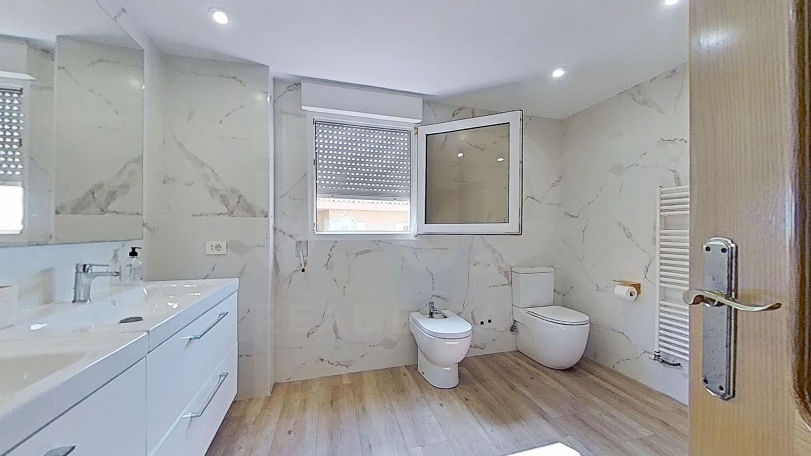 4 chambre Villa/Maison à vendre à Borriol avec piscine garage - 749 990 € (Ref: 10004737)