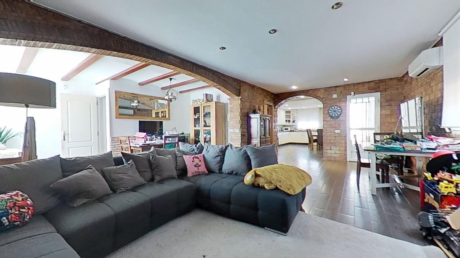 4 chambre Villa/Maison à vendre à Borriol avec piscine garage - 749 990 € (Ref: 10004737)