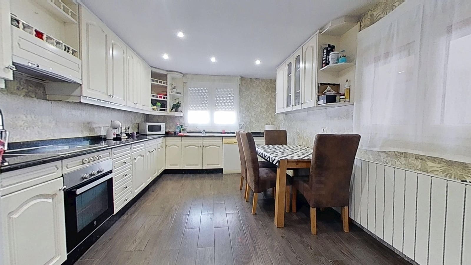 4 chambre Villa/Maison à vendre à Borriol avec piscine garage - 749 990 € (Ref: 10004737)