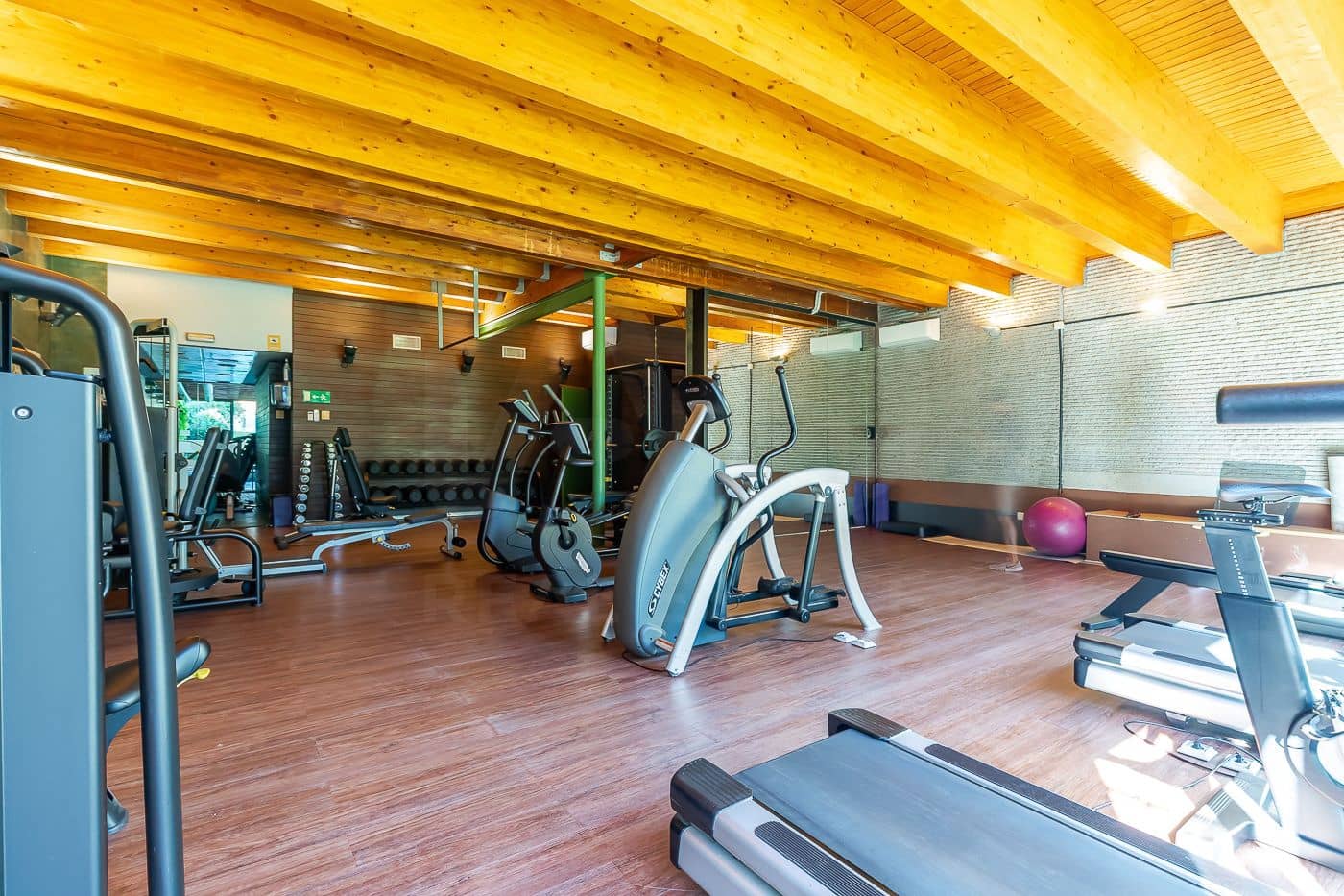 Apartamento de 2 habitaciones en Majadahonda en venta con piscina garaje - 775.000 € (Ref: 10004738)