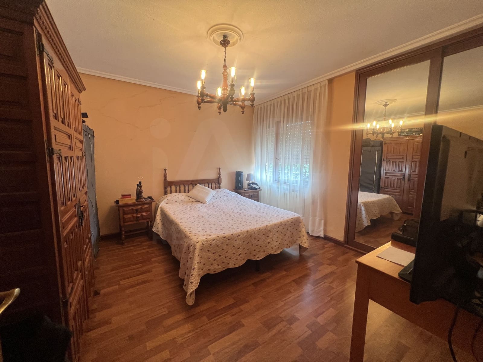 6 sovrum Hus till salu i Castrillon med garage - 669 000 € (Ref: 10004739)