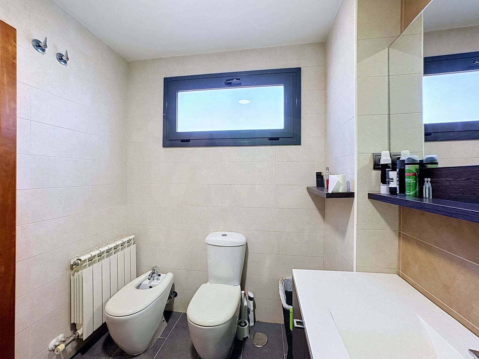 3 quarto Moradia em Banda para venda em Vilafranca del Penedes com piscina garagem - 375 000 € (Ref: 10004933)