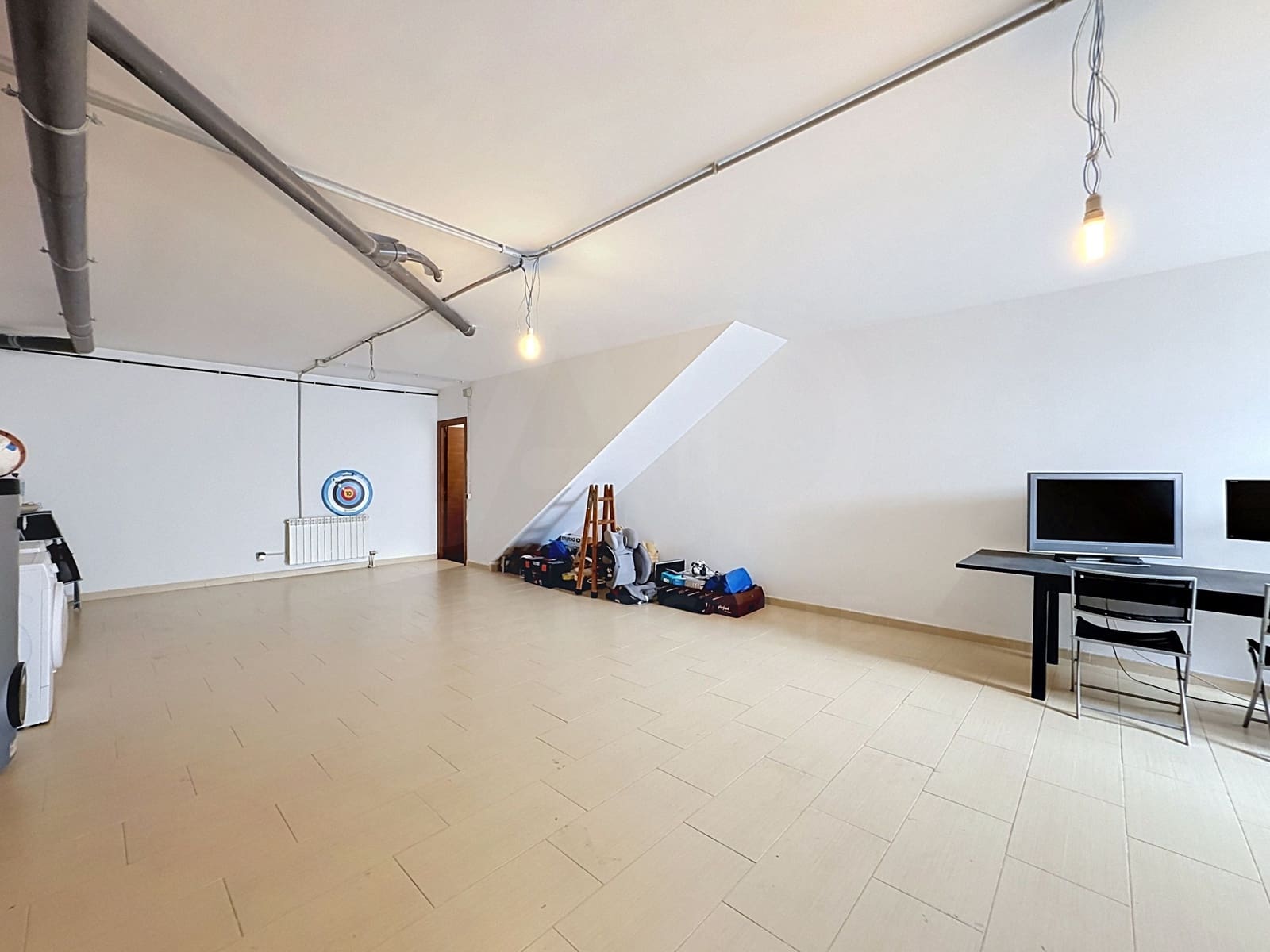 3 quarto Moradia em Banda para venda em Vilafranca del Penedes com piscina garagem - 375 000 € (Ref: 10004933)