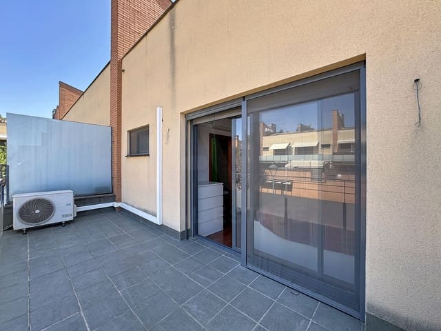 3 sypialnia Dom szeregowy na sprzedaż w Vilafranca del Penedès - 375 000 € (Ref: 10004933)