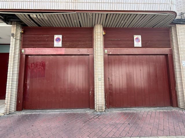 Garage zu verkaufen in León Stadt - 28.000 € (Ref: 10004934)