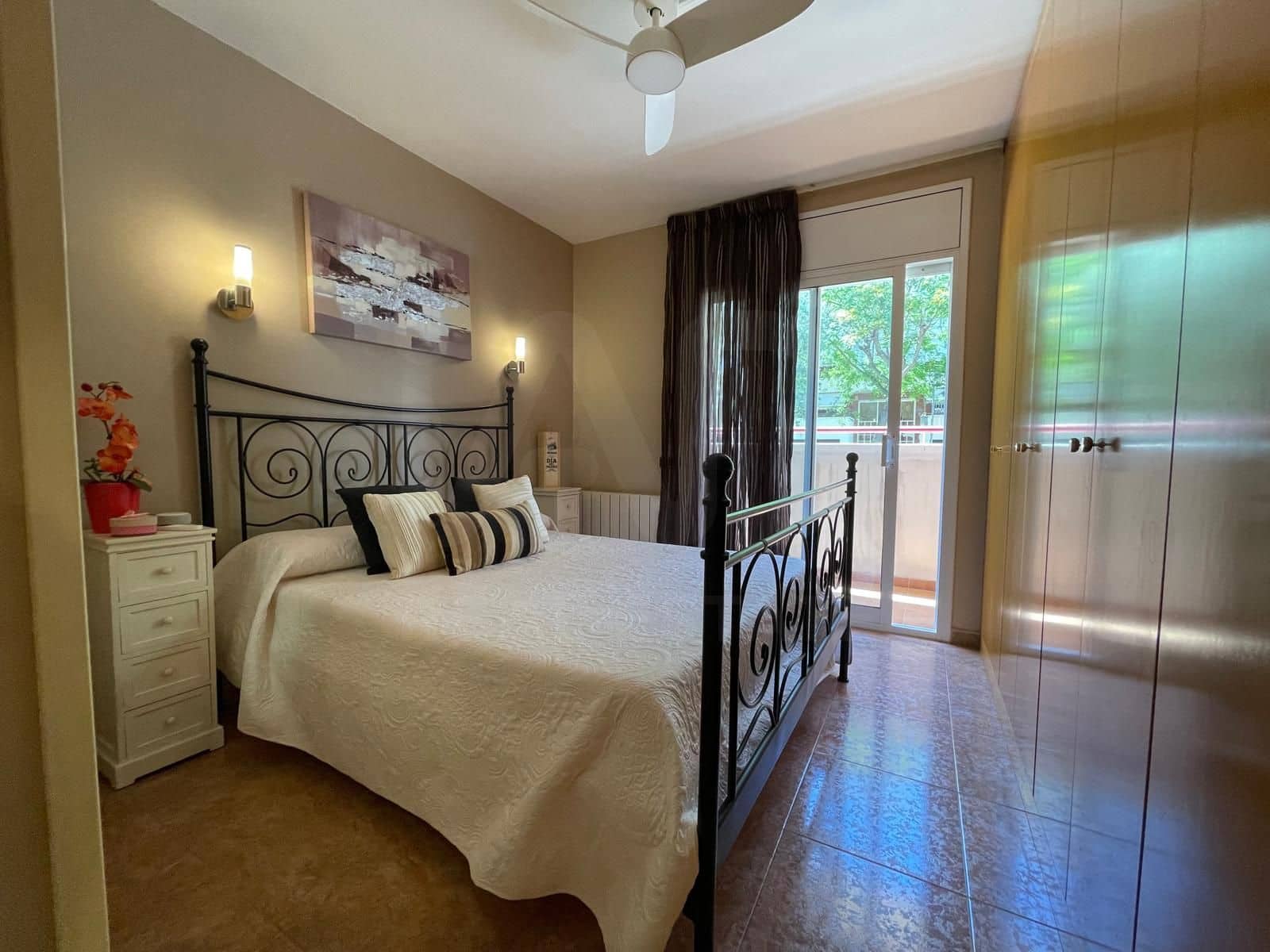 4 slaapkamer Appartement te koop in Vilanova i la Geltru - € 389.000 (Ref: 10004939)
