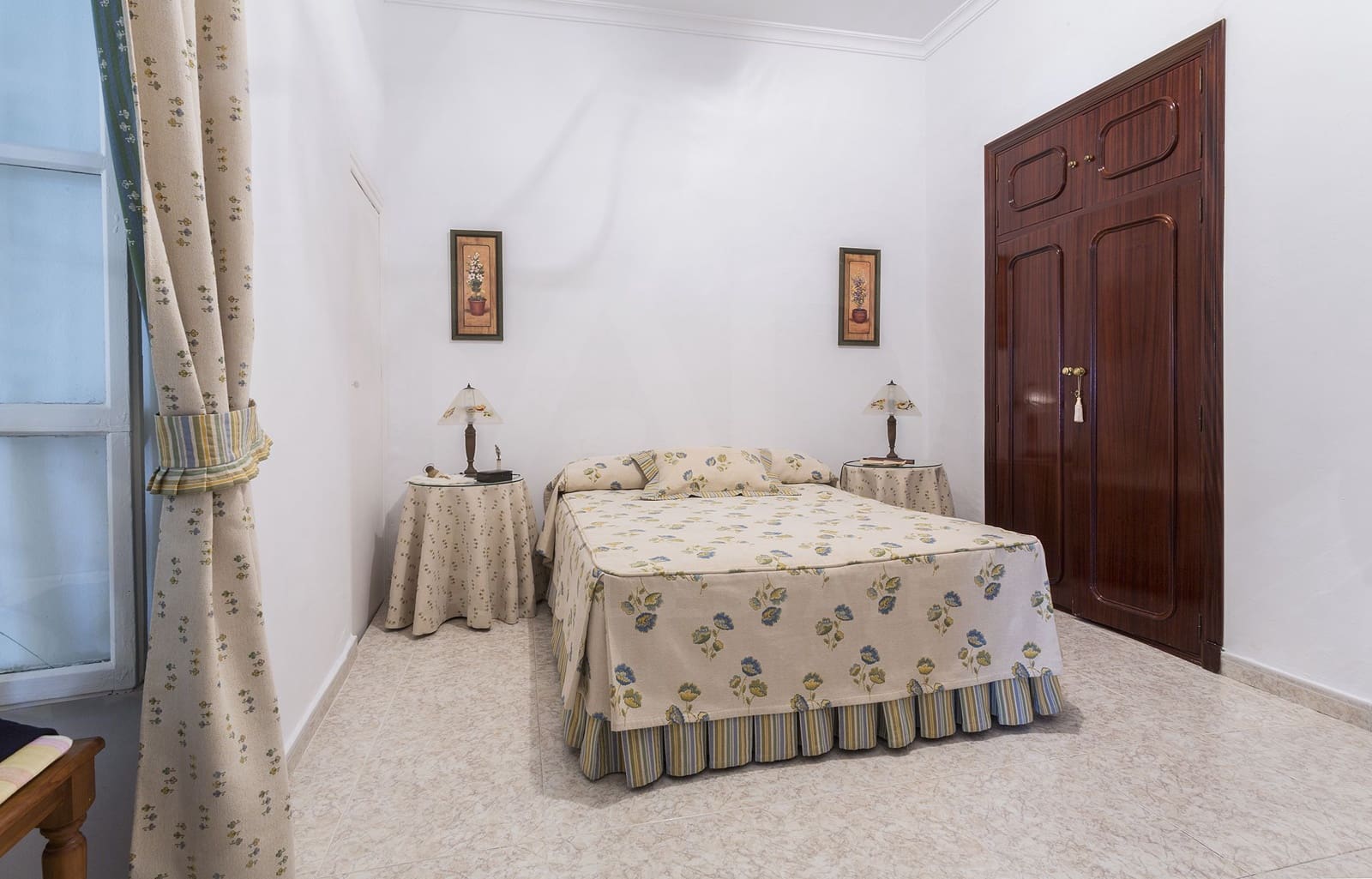 6 makuuhuone Omakotitalo myytävänä paikassa Medina-Sidonia - 380 000 € (Ref: 10004940)