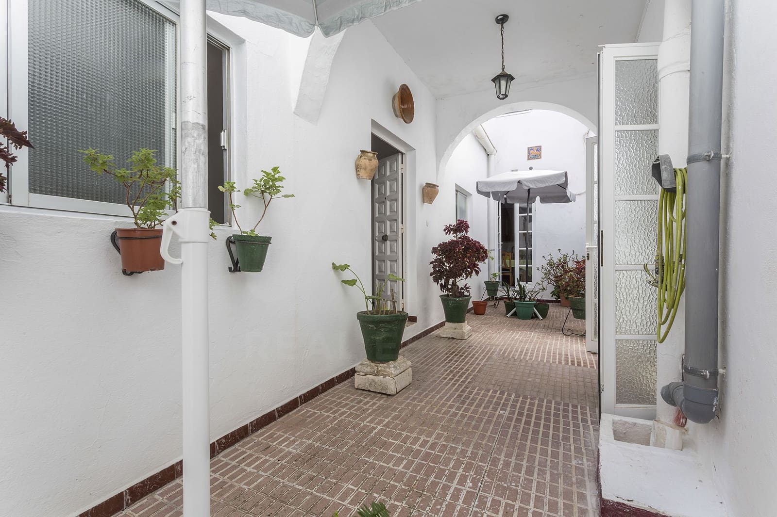 6 makuuhuone Omakotitalo myytävänä paikassa Medina-Sidonia - 380 000 € (Ref: 10004940)