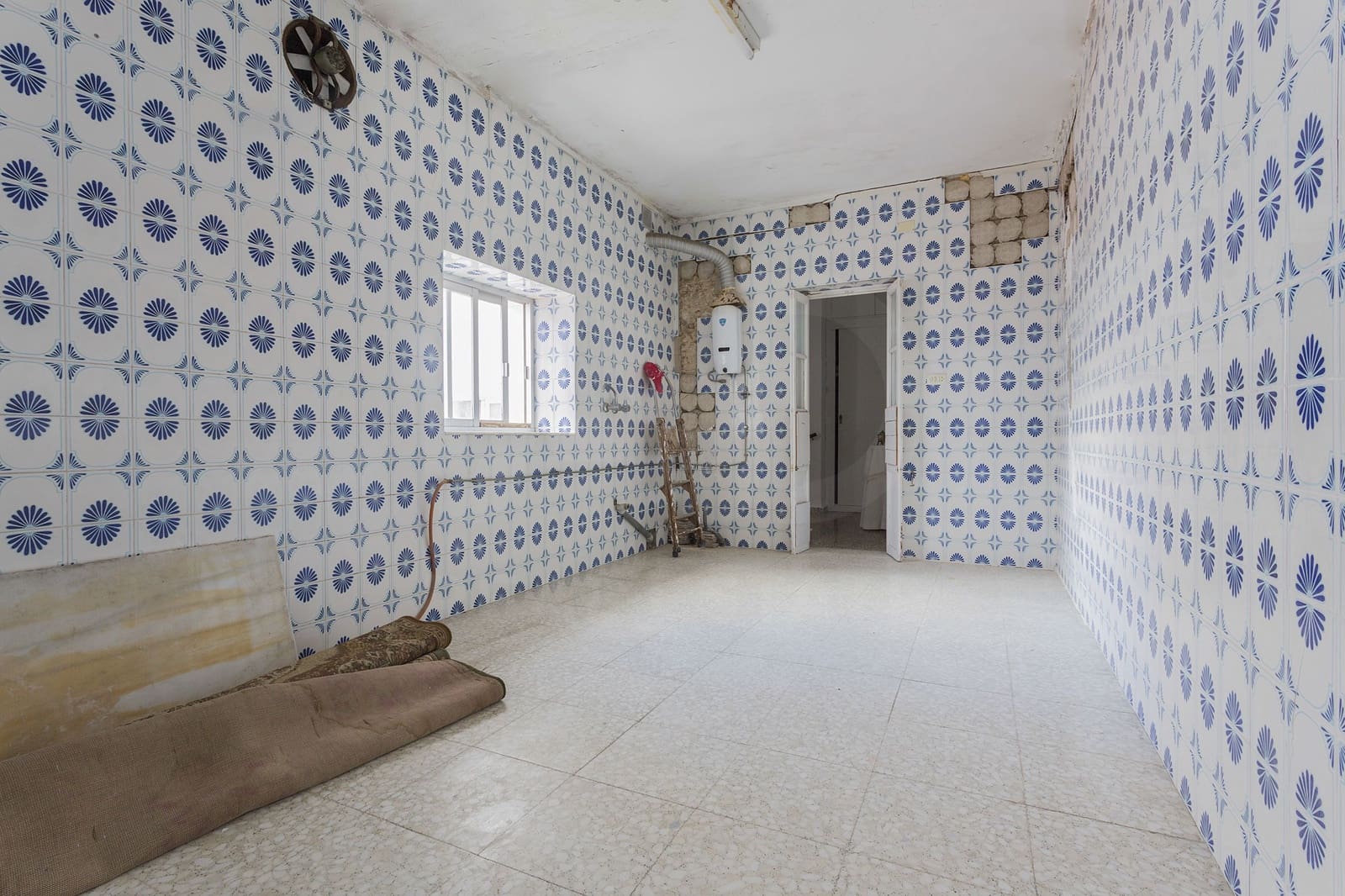 6 makuuhuone Omakotitalo myytävänä paikassa Medina-Sidonia - 380 000 € (Ref: 10004940)