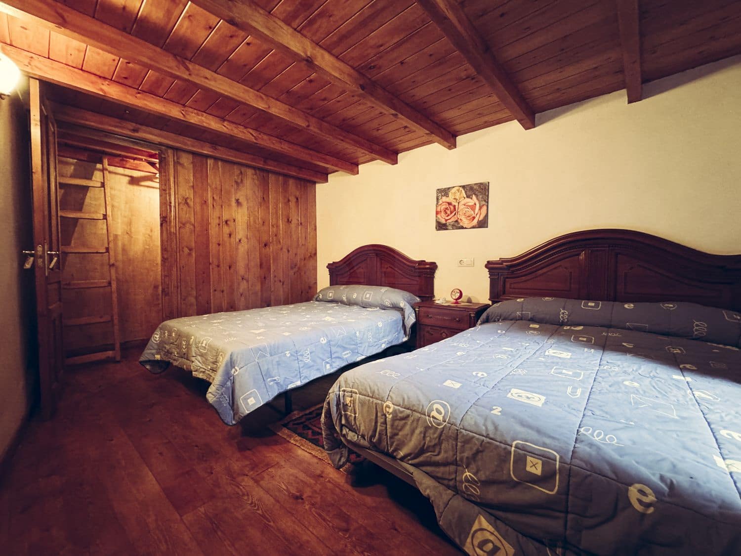 5 bedroom Townhouse for sale in Quiros with garage - € 180,000 (Ref: 10004941)