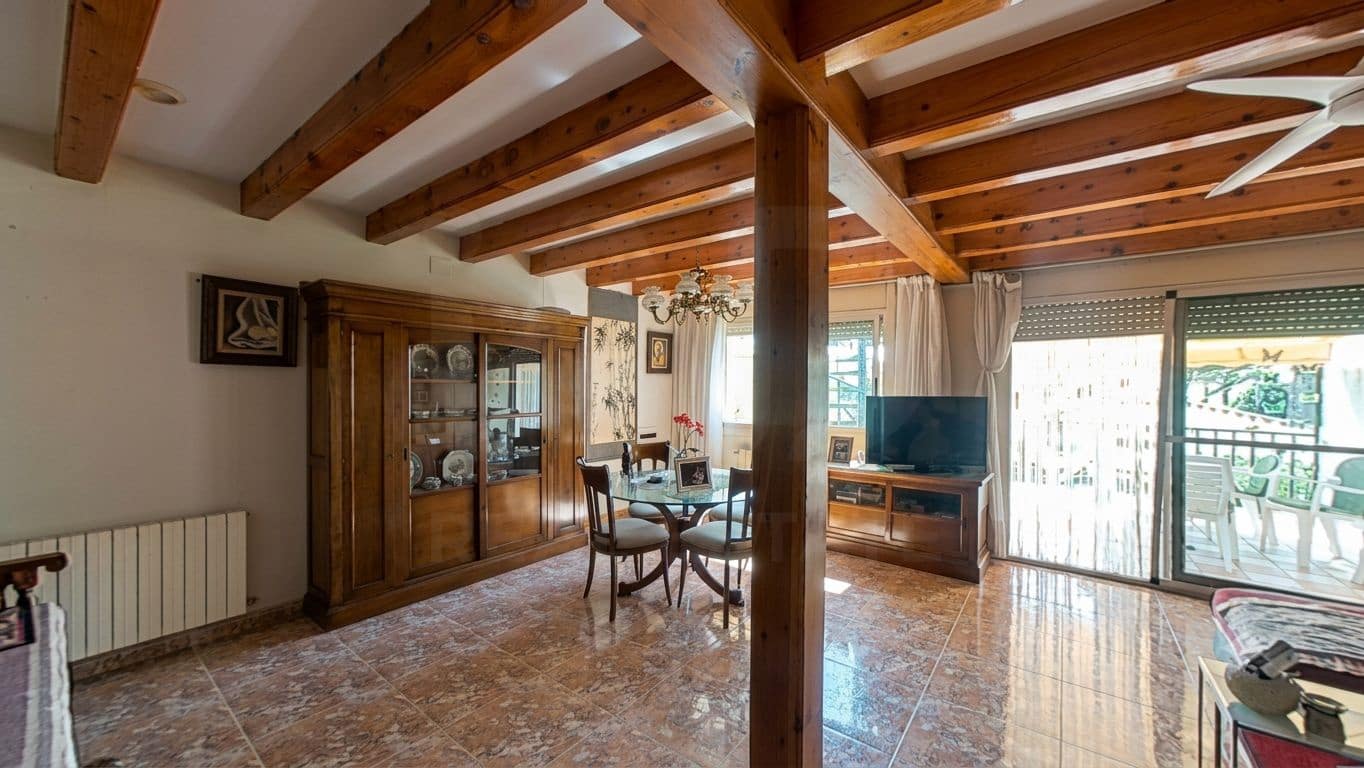 4 sypialnia Dom na sprzedaż w Cambrils z basenem garażem - 497 000 € (Ref: 10005669)