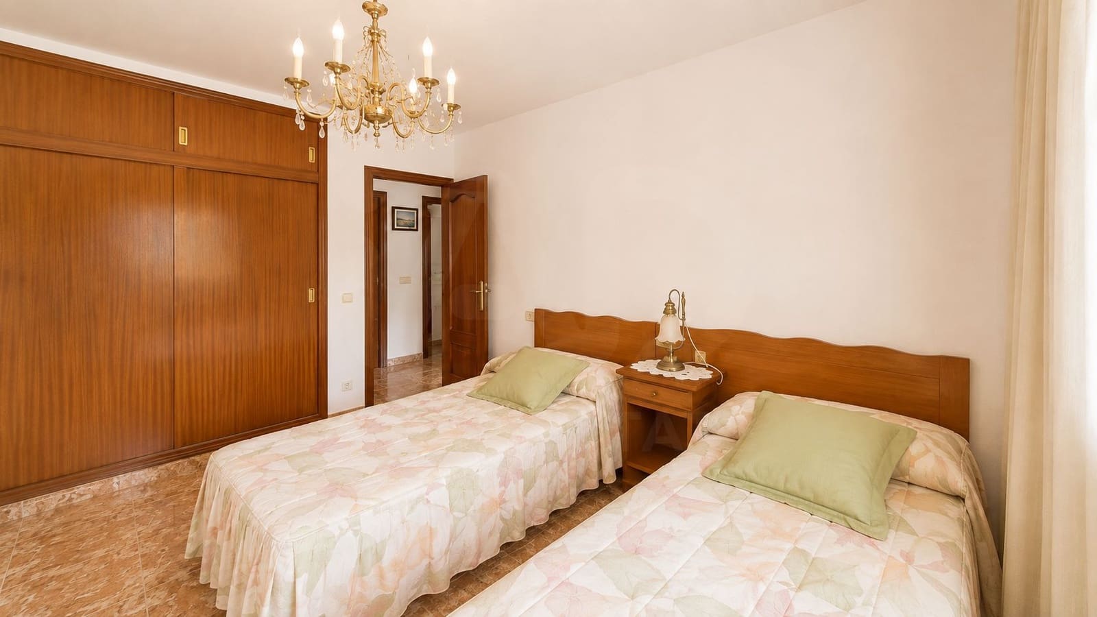 4 sypialnia Dom na sprzedaż w Cambrils z basenem garażem - 497 000 € (Ref: 10005669)