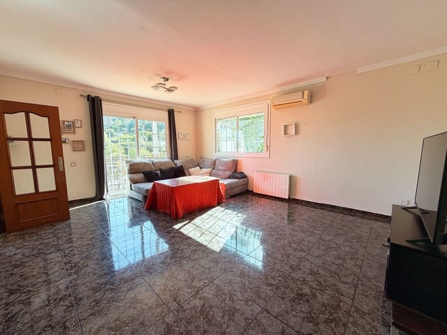 3 Zimmer Haus zu verkaufen in Sant Vicenç dels Horts mit Garage - 320.000 € (Ref: 10006076)