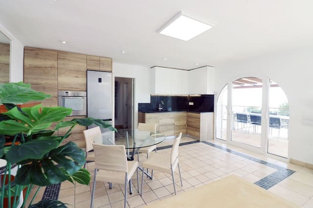 6 sypialnia Dom na sprzedaż w Cabrils z basenem garażem - 1 340 000 € (Ref: 10006704)