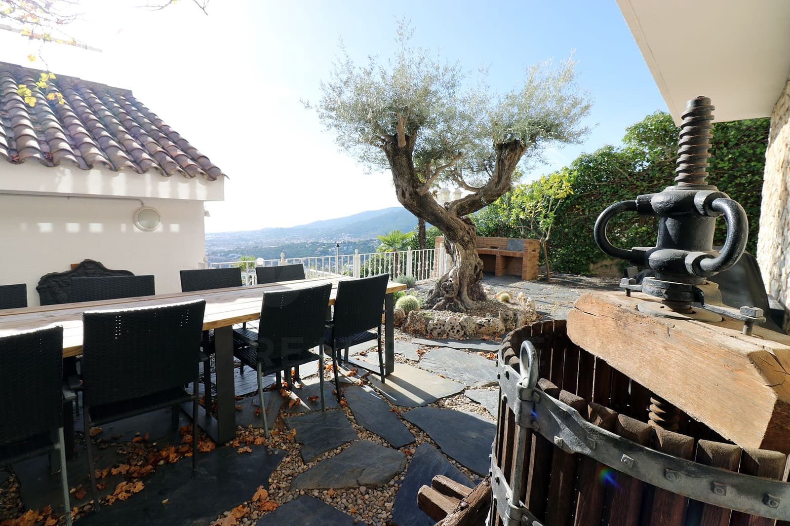 6 sypialnia Dom na sprzedaż w Cabrils z basenem garażem - 1 340 000 € (Ref: 10006704)