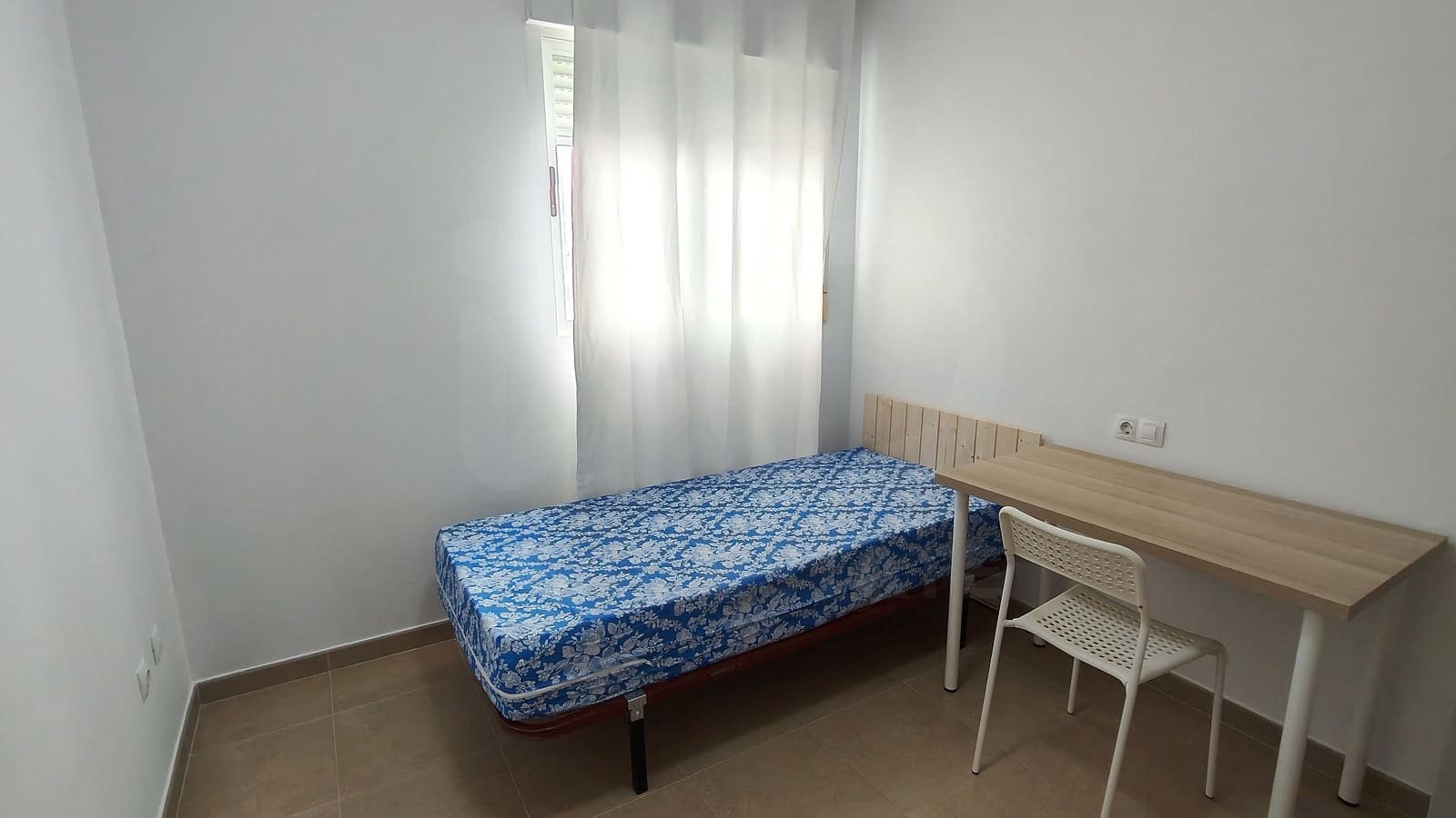 3 bedroom Apartment for rent in Almassora / Almazora with garage - € 800 (Ref: 10006705)