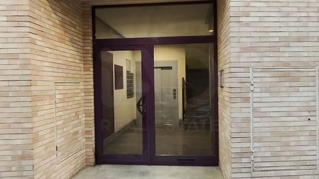 3 soveværelse Lejlighed til leje i Almassora / Almazora med garage - € 800 (Ref: 10006705)