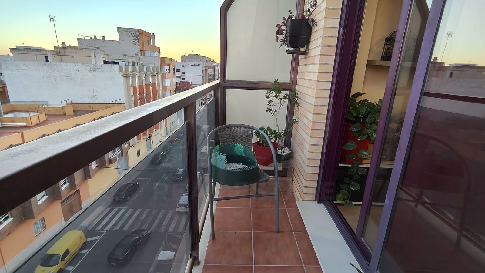 3 bedroom Apartment for rent in Almassora / Almazora with garage - € 800 (Ref: 10006705)