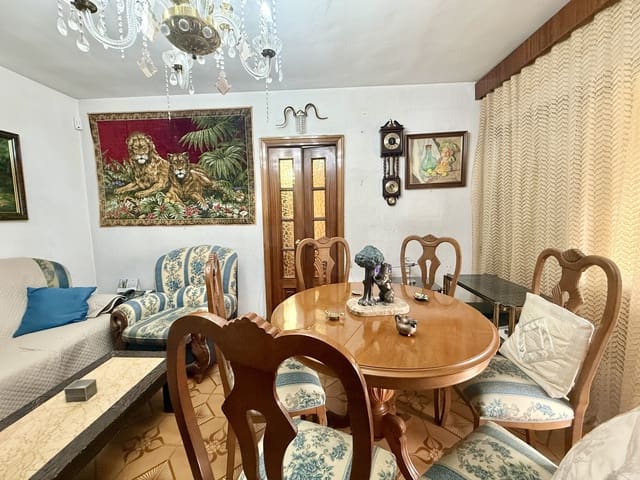 2 slaapkamer Appartement te koop in Pilar, Madrid stad met garage - € 360.000 (Ref: 10007089)