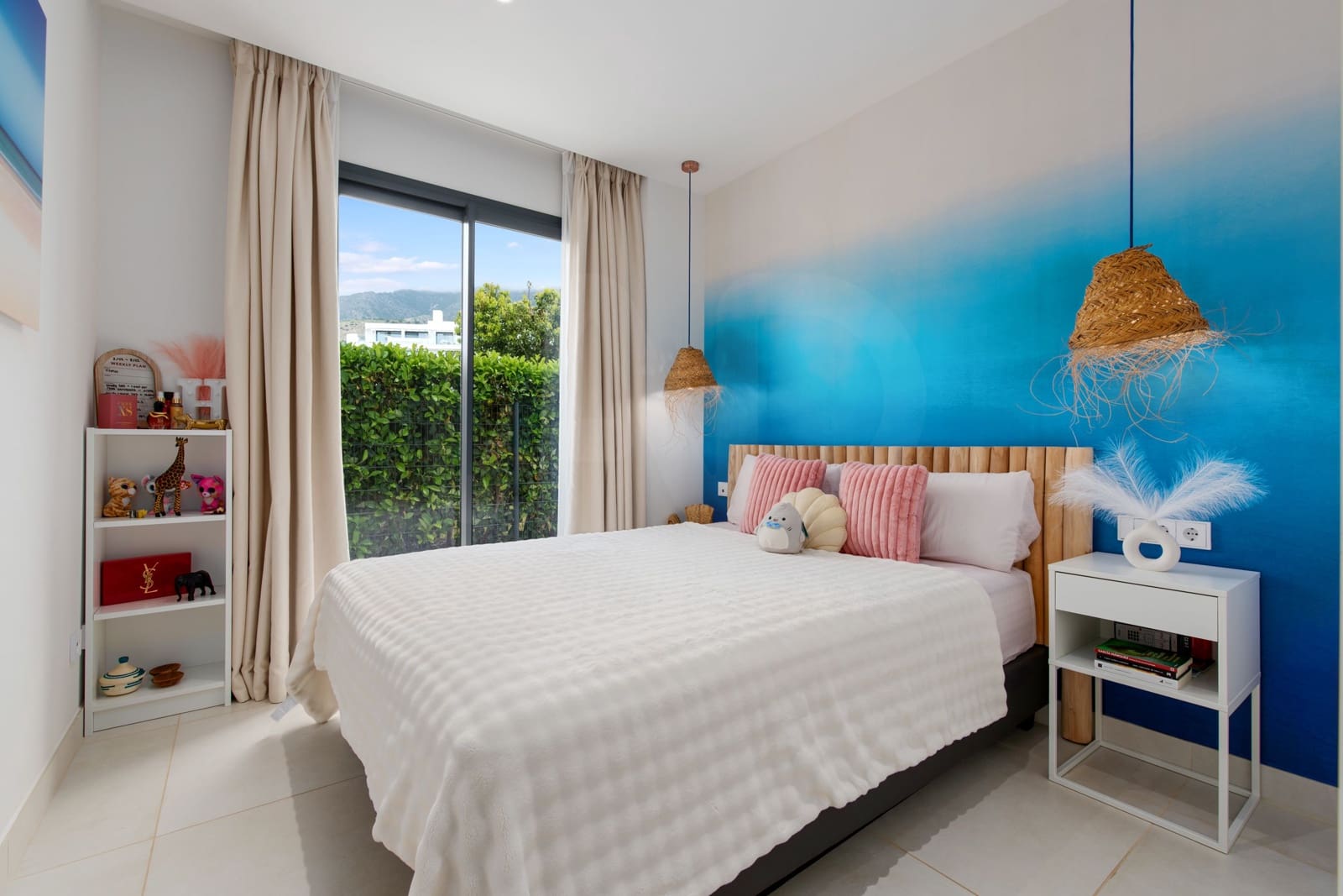 3 sypialnia Apartament na sprzedaż w Fuengirola z basenem garażem - 890 000 € (Ref: 10007142)