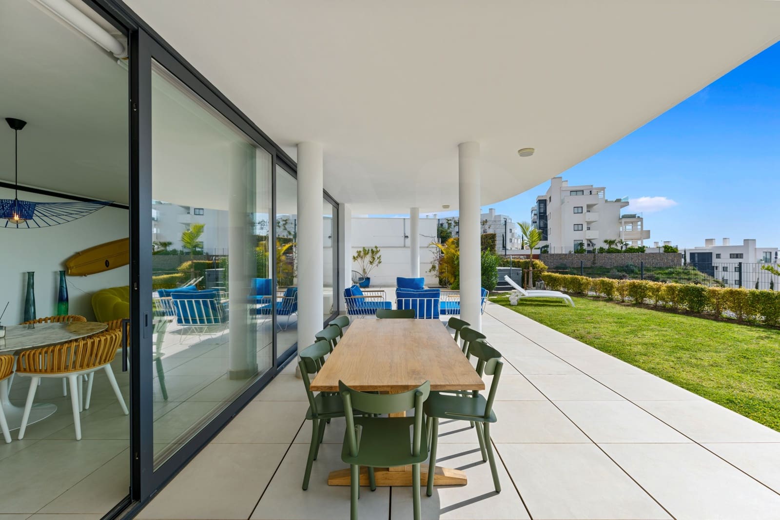 3 sypialnia Apartament na sprzedaż w Fuengirola z basenem garażem - 890 000 € (Ref: 10007142)