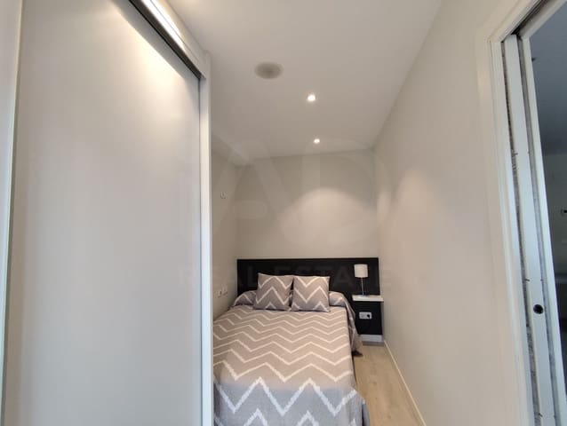 2 slaapkamer Appartement te huur in Donostia-San Sebastián - € 4.500 (Ref: 10007145)