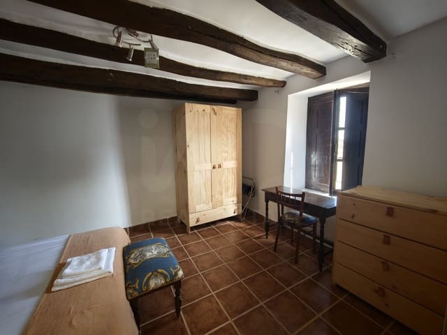 5 camera da letto Finca/Casa di Campagna in vendita in Matadeón de los Oteros - 180.000 € (Rif: 10007146)