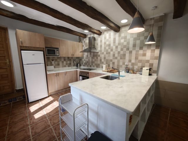 5 camera da letto Finca/Casa di Campagna in vendita in Matadeón de los Oteros - 180.000 € (Rif: 10007146)