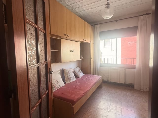 5 slaapkamer Huis te koop in La Canonja met garage - € 249.000 (Ref: 10007466)