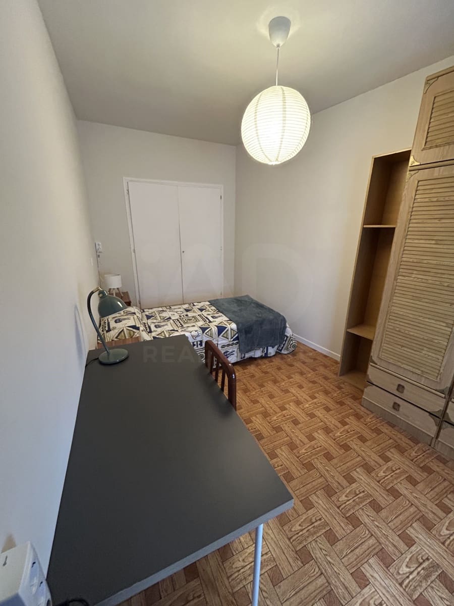 3 slaapkamer Appartement te huur in Leon stad - € 800 (Ref: 10007923)