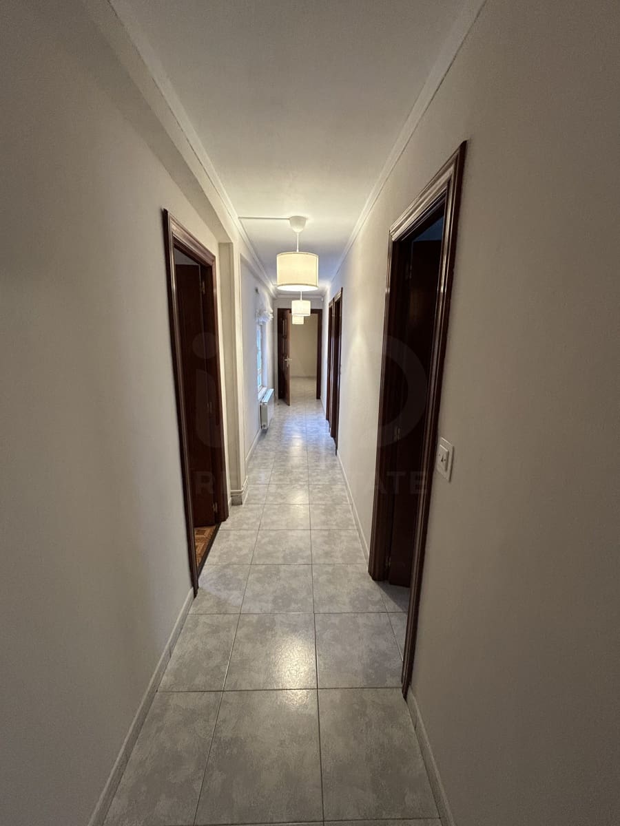 3 slaapkamer Appartement te huur in Leon stad - € 800 (Ref: 10007923)