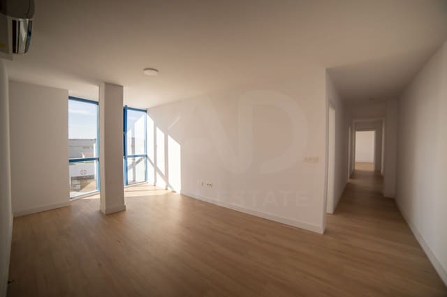 Erhverv til leje i Oviedo med garage - € 2.700 (Ref: 10007924)