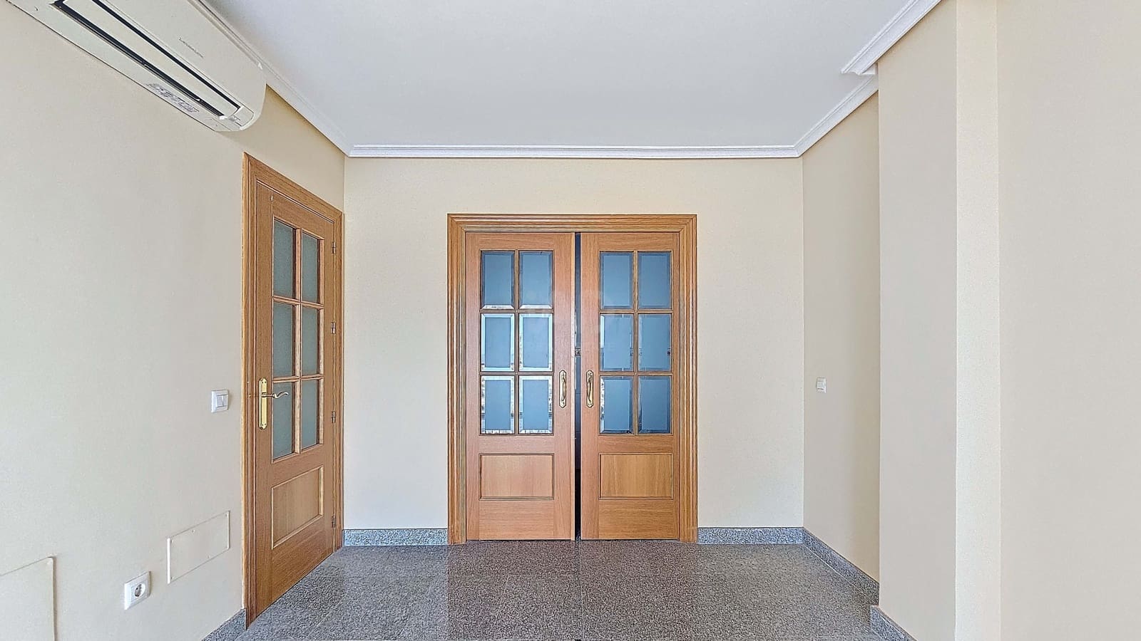 2 chambre Appartement à vendre à Roquetas de Mar - 166 500 € (Ref: 10007925)