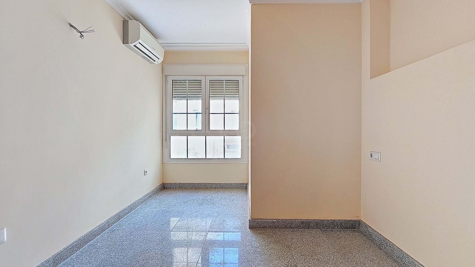 2 chambre Appartement à vendre à Roquetas de Mar - 166 500 € (Ref: 10007925)