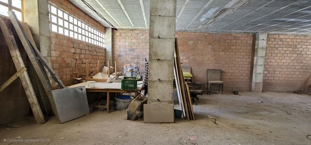 Commercial for sale in Roquetas de Mar - € 190,000 (Ref: 10007927)