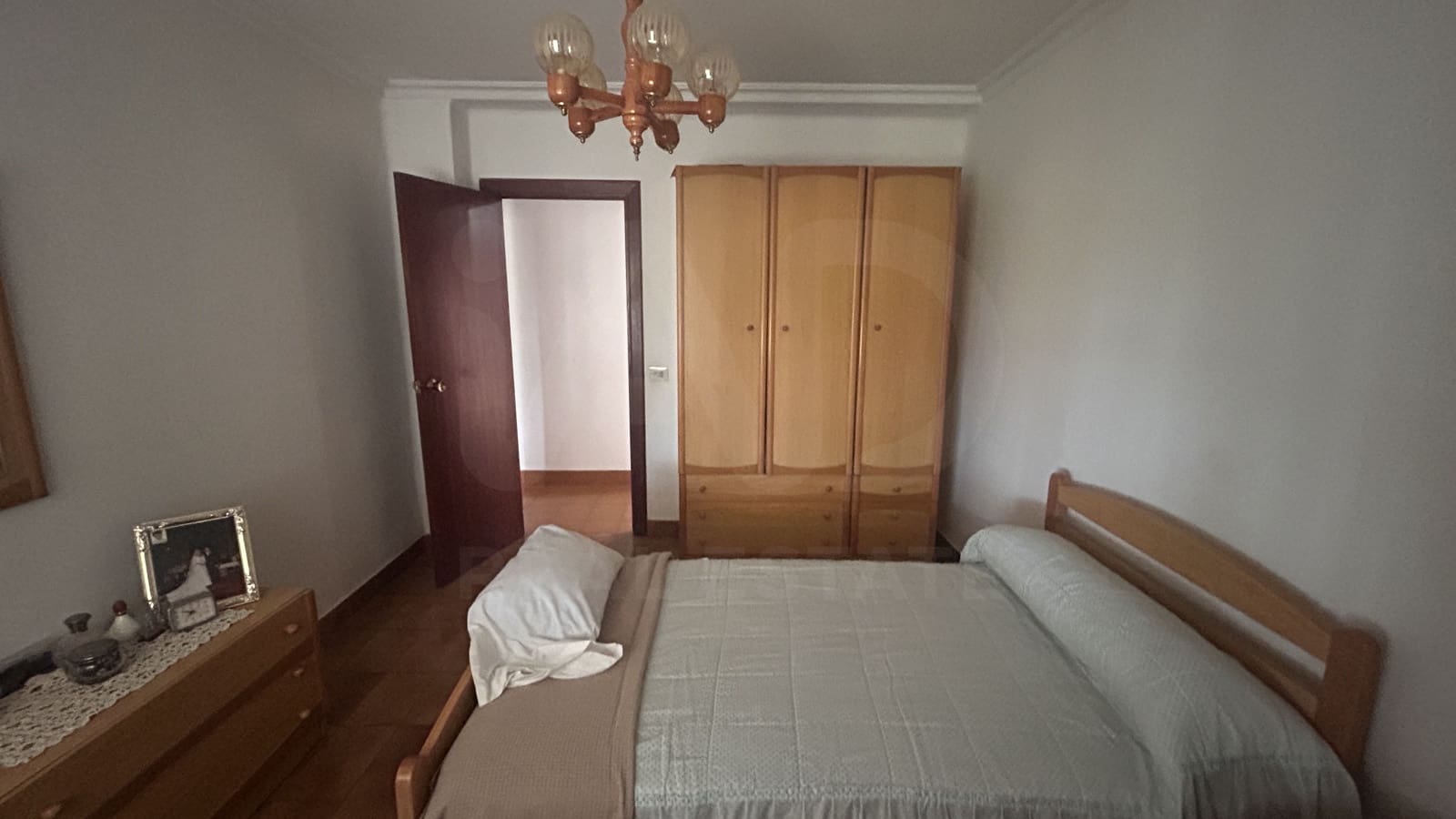 4 makuuhuone Maalaistalo myytävänä paikassa Logrono mukana uima-altaan - 310 000 € (Ref: 10008027)