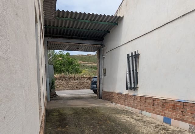 4 chambre Finca/Maison de Campagne à vendre à Logroño avec piscine - 310 000 € (Ref: 10008027)