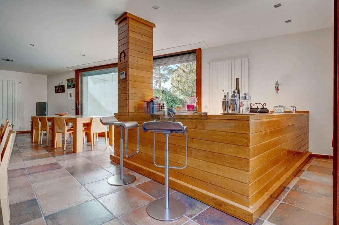 Chalet de 5 habitaciones en Arróniz en venta con piscina garaje - 2.100.000 € (Ref: 10008028)