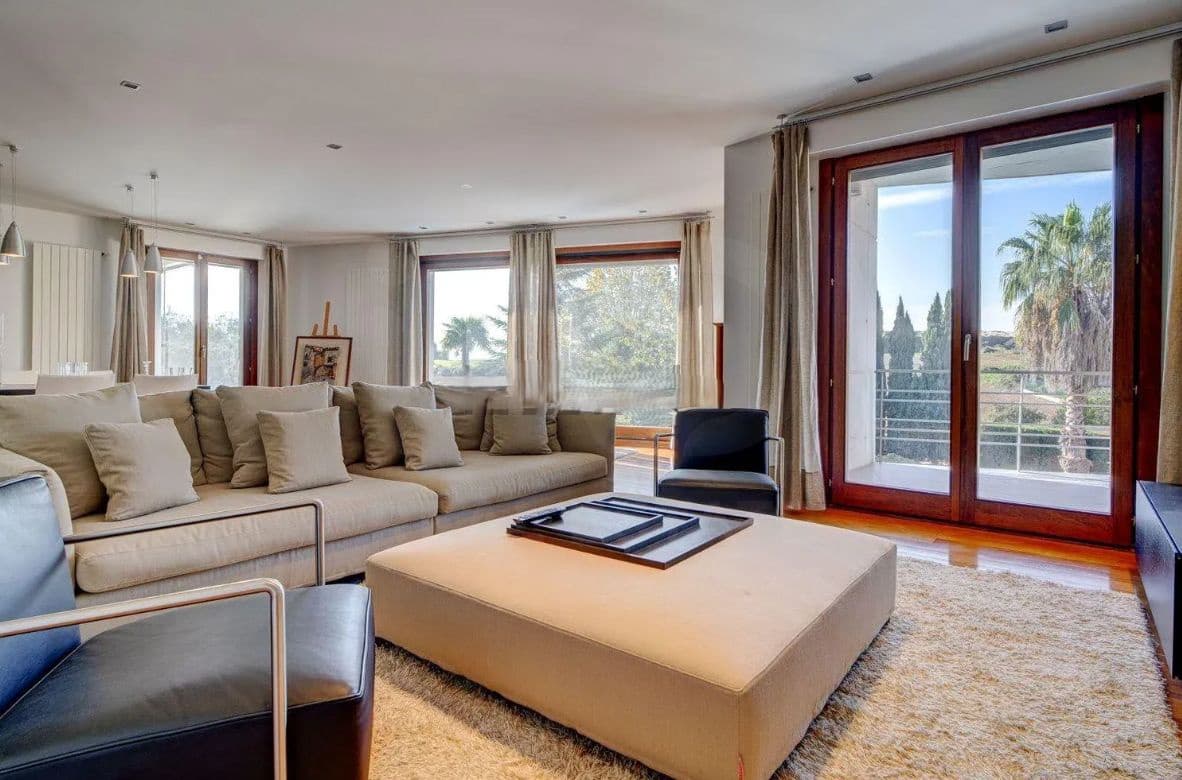 Chalet de 5 habitaciones en Arróniz en venta con piscina garaje - 2.100.000 € (Ref: 10008028)