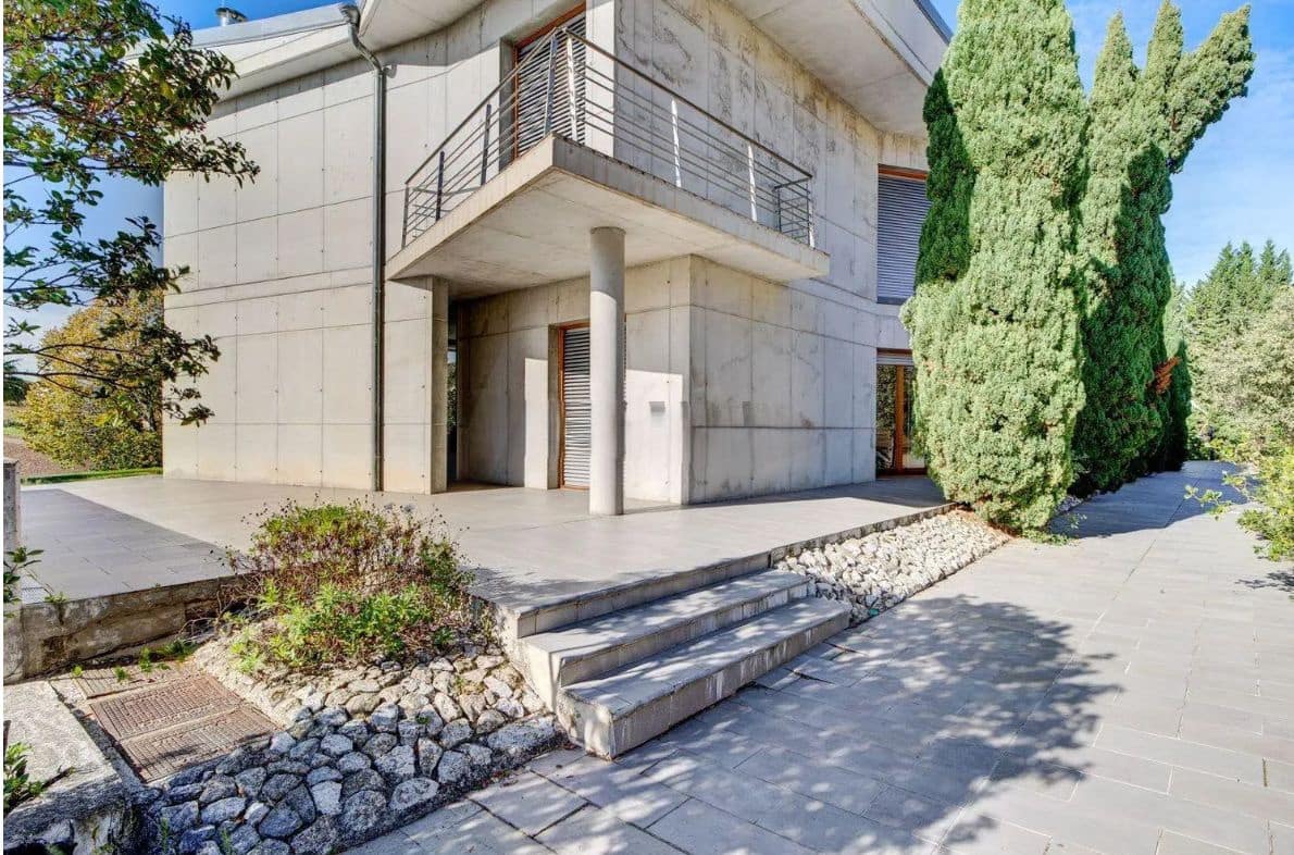 Chalet de 5 habitaciones en Arróniz en venta con piscina garaje - 2.100.000 € (Ref: 10008028)