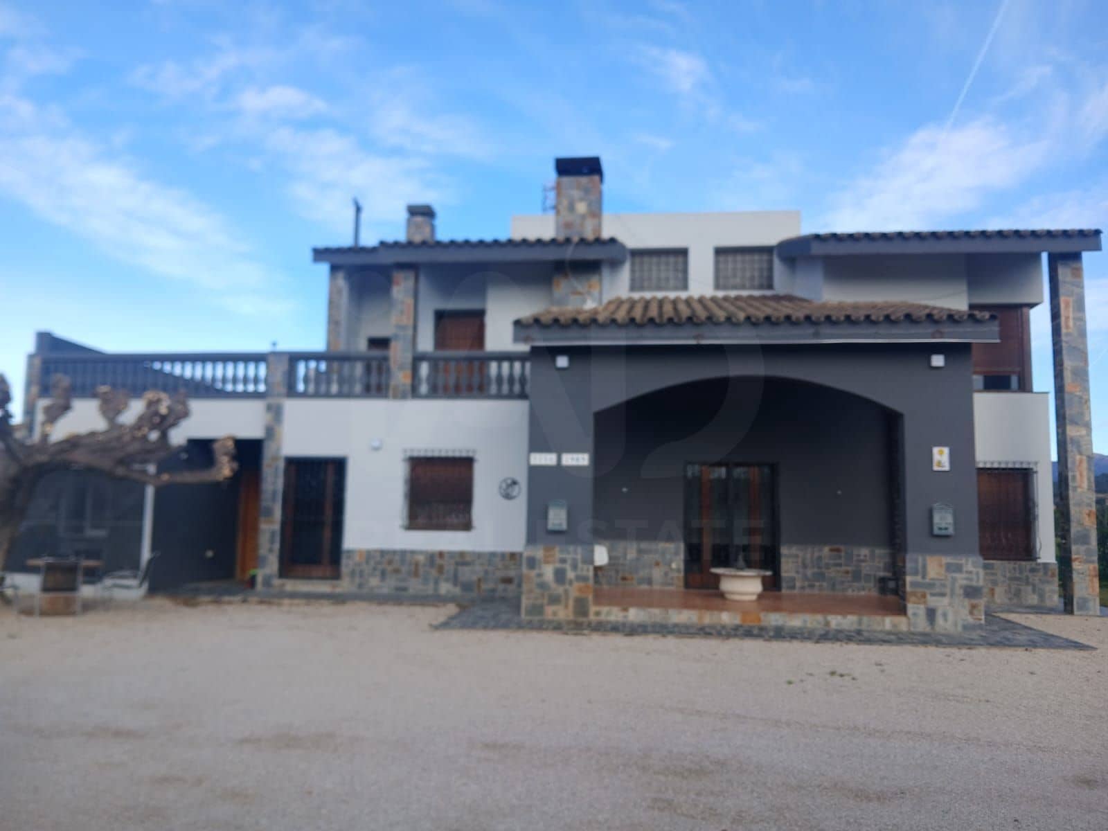 4 bedroom Townhouse for sale in Tortosa with garage - € 280,000 (Ref: 10008029)