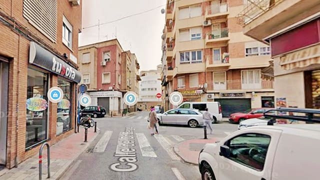 6 soverom Leilighet til salgs i Carolinas Altas, Alicante by - € 274 000 (Ref: 10008030)