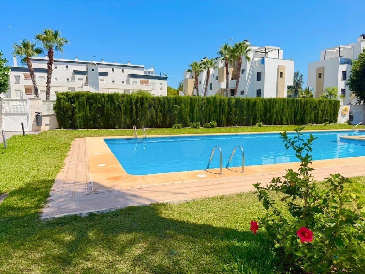 1 bedroom Apartment for sale in Oliva with pool garage - € 177,000 (Ref: 10008031)